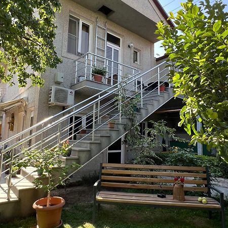 Yerevan Modern Holiday Apartment Bagian luar foto