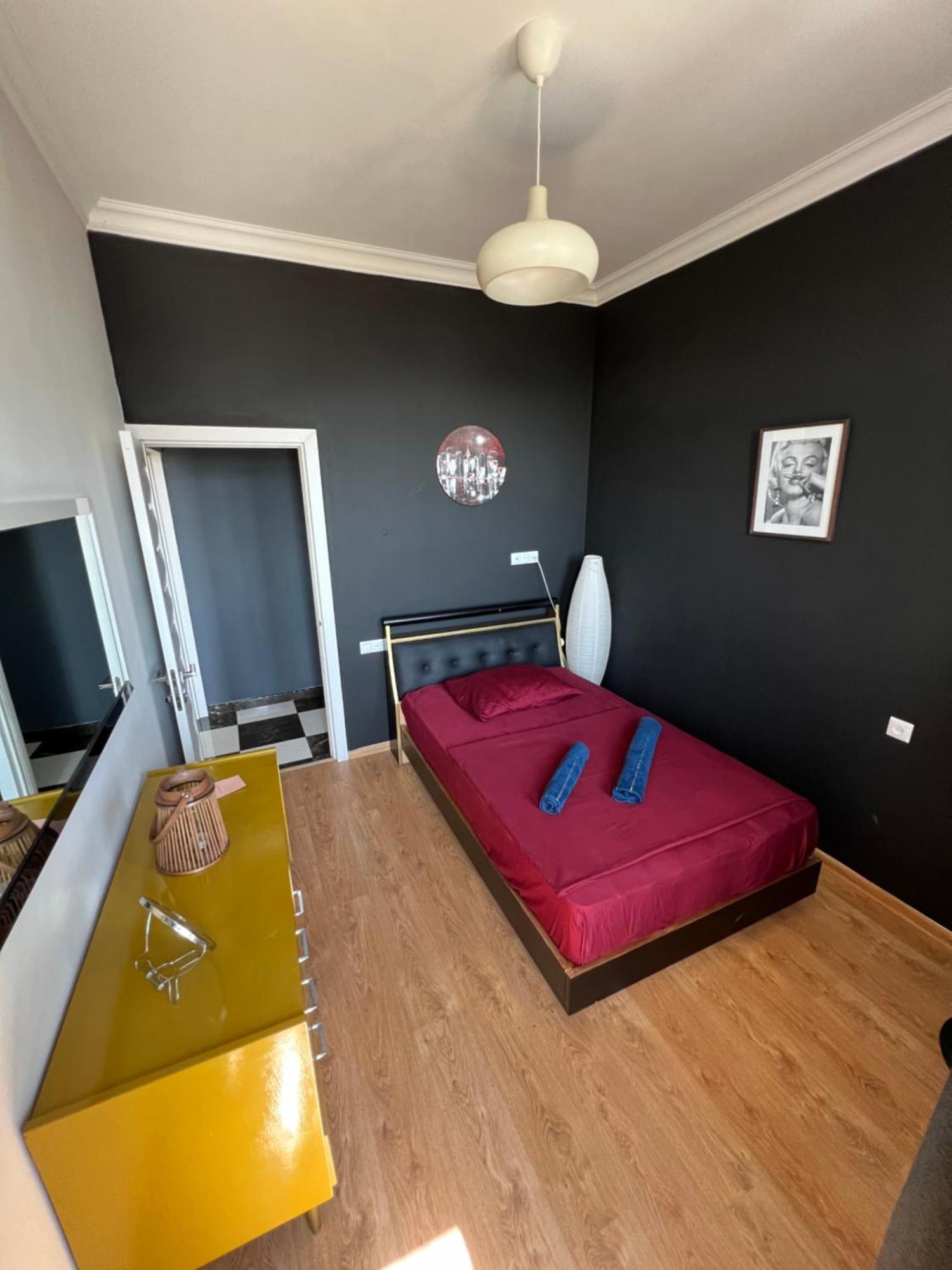 Yerevan Modern Holiday Apartment Bagian luar foto